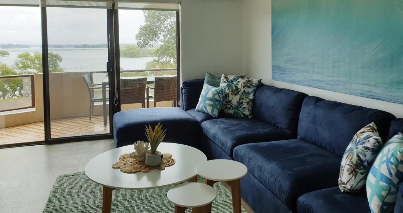 Chill-Out Lakeside - Wallis Lake Forster Exterior photo